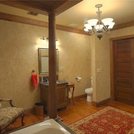 Bed And Breakfast On White Rock Creek Waco Exterior photo