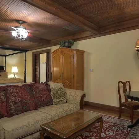 Bed And Breakfast On White Rock Creek Waco Exterior photo