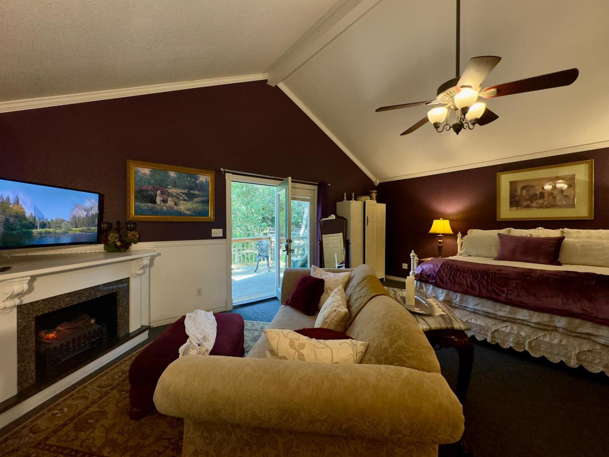 On White Rock Creek Bed & Breakfast Waco
