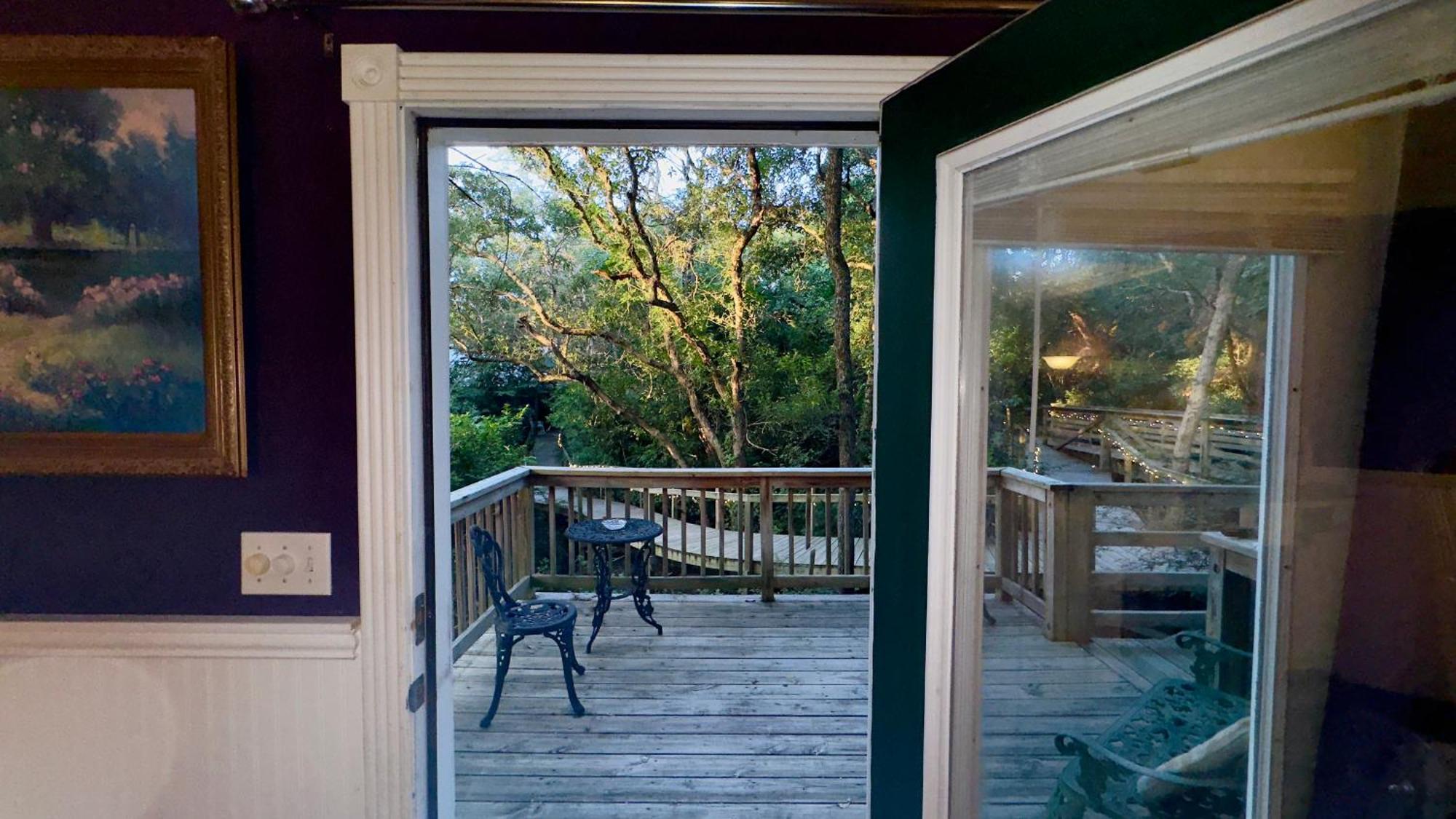 Bed & Breakfast On White Rock Creek
