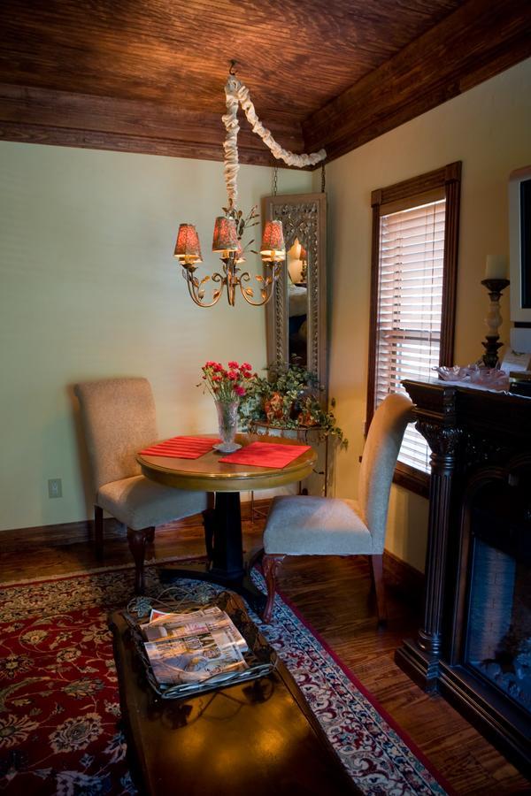 On White Rock Creek Bed and breakfast Waco